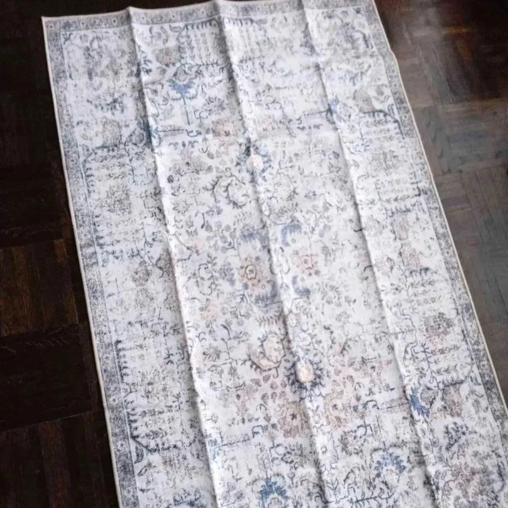 New  Indoor area rug